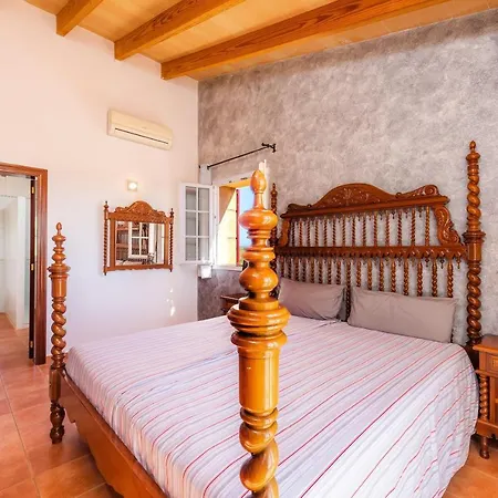 Maria * Manacor (Mallorca)